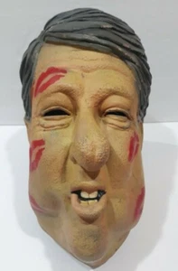 1998 Bill Clinton & Monica Lewinsky Kisses Halloween Mask RELIVE THE GLORY DAYS - Picture 1 of 6
