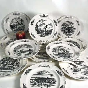 Set of 11 Wedgwood 200th Anniversary Creamware Dinner Plates - Picture 1 of 7