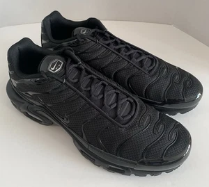 Nike Air Max Plus Triple Black 604133-050 US 12 NIB - Picture 1 of 13