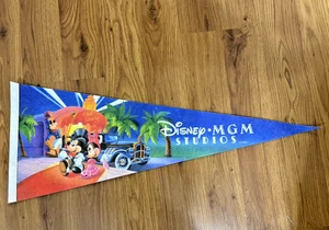 Banderín de preapertura 1987 Disney MGM Studios Mickey Minnie Goofy de colección raro - Imagen 1 de 4