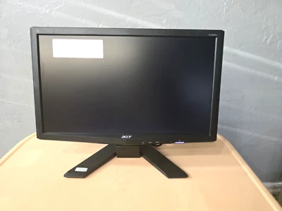 ACER 18.5” LCD Widescreen Computer Monitor X183H - Image 1 of 4