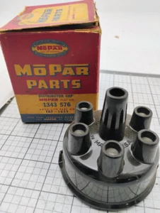 Mopar 1343576 Distributor Cap NOS Made in USA - Picture 1 of 3