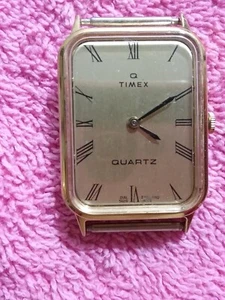 VINTAGE TIMEX-----NOT WORKING - Picture 1 of 6