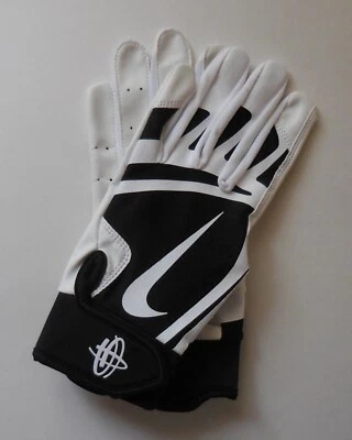 Nike Huarache Edge Batting Gloves Youth White/Black/Black Large - Image 1 of 4