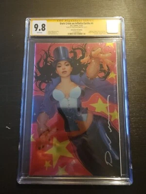 DARK CRISIS #4 SIGNED BY DAVID NAKAYAKA EXCLUSIVE NYCC FOIL VIRGIN  CGC 9.8  - Image 1 of 2