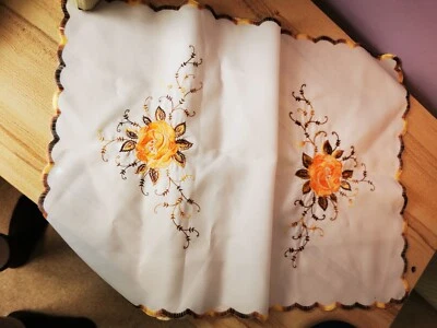 VINTAGE LINEN & HAND MADE  LACE EDGE RUNNER  - Image 1 of 4