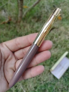 Pluma Estilográfica Parker 51 1/10 12 Ct R DORADO 14K Nuevo en Caja Buen Estado - Imagen 1 de 24