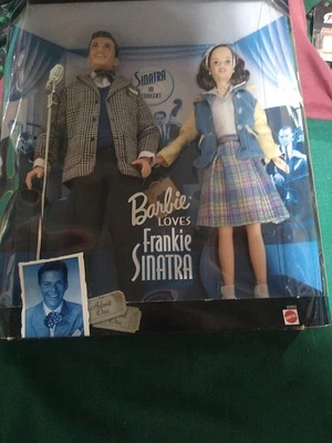Barbie любит Фрэнка Синатру 1999 коллекционное издание и 2 книги о старых голубых глазах  - Изображение 1 из 4