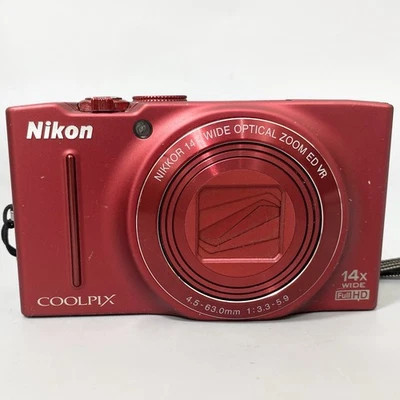 Цифровая камера Nikon COOLPIX S8200 16,1 Мп - красная - Изображение 1 из 4