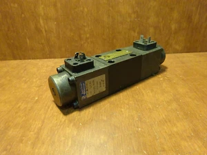 Hydraulic Ring WLL43K06D020KE1 hydraulic valve  - Picture 1 of 3