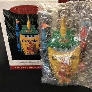 Adorno de recuerdo Hallmark 1993 lápiz Crayola castillo brillante 22463 - Imagen 1 de 5