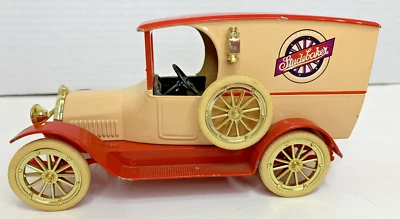 Liberty Classics Inc Diecast 1916 Studebaker Bank Model Car Original #3315 - Image 1 of 4