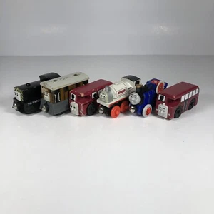 Tren de madera Thomas & Friends Fergus, Mavis, Toby, Stanley, Bertie - Imagen 1 de 7