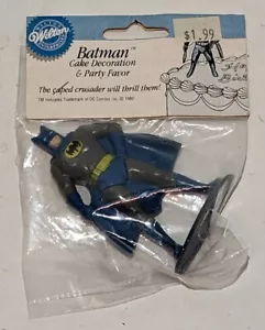 Bomboniera vintage Wilton Batman decorazione torta e festa alto 3,5" crociato con cappuccio - Foto 1 di 2