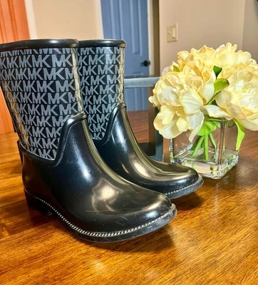 Michael Kors Black Sutter Signature Logo Mid-Calf Pull-On Rain-Bootie Size 8 - Image 1 of 4