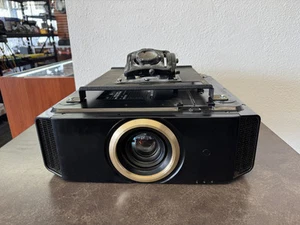JVC DLA-RS4910U 4K Projector - Picture 1 of 7