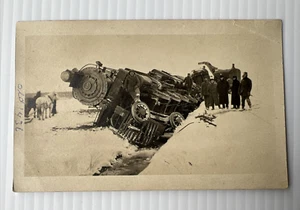 1910's TRAIN WRECK RAILWAY railroad VINTAGE REAL PHOTO POSTCARD RPPC - Picture 1 of 5