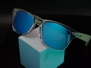 Sonnenbrille polarisierte Bambusarme mit blauer Tönung alles besser sehen. - Bild 1 von 2