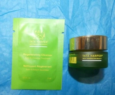 NEW TATA HARPER Resurfacing Mask 0.25 oz. + Regenerating Cleanser 0.1 oz. Sample - Image 1 of 4
