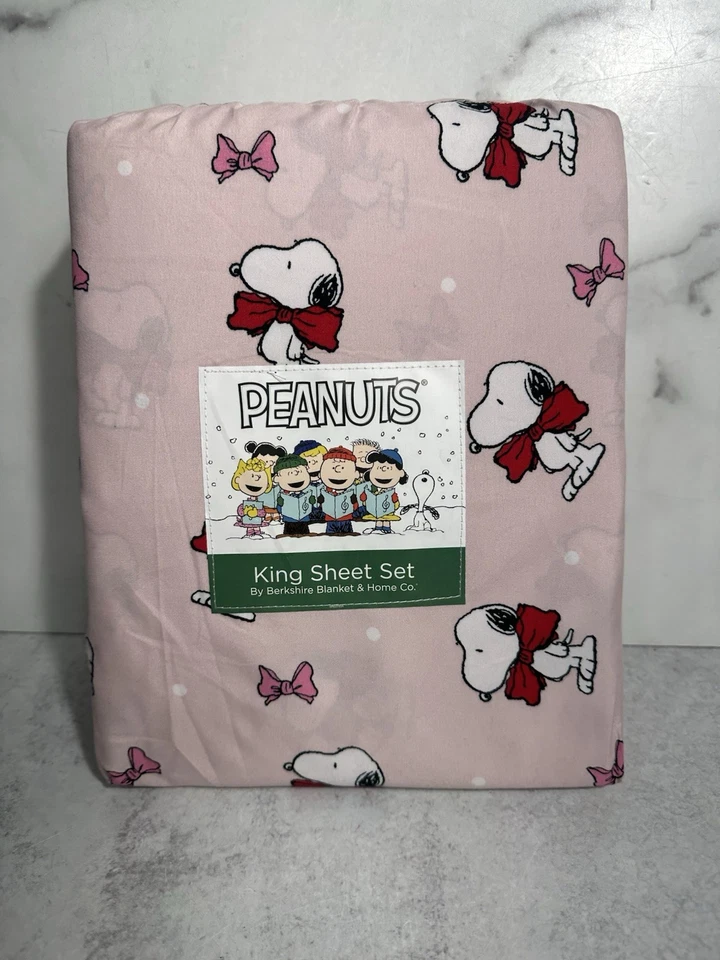 Peanuts Snoopy Christmas Holidays Red Pink Bows twin Sheet Set