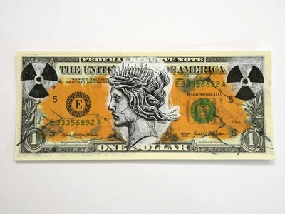 Billete de dólar coleccionable arte en dinero "Liberty in the Fallout" medios mixtos 1/1 Foto 1 de 4