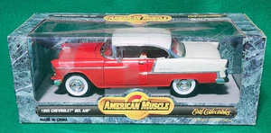 Nuova con scatola ERTL American Muscle 1955 Chevrolet Bel Air scala 1:18 rosso e bianco - Foto 1 di 9