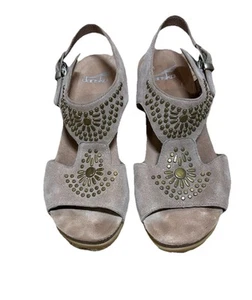 Dansko Deandra Sandals Womens Size 38 7.5 Tan Nubuck Leather Studded Slingback - Picture 1 of 10