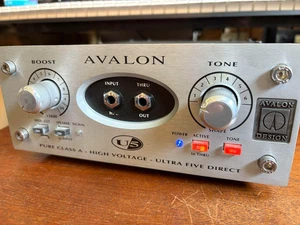 AVALON DESIGN Direct Box U5 Pure Class A Instrument DI-Pre Amplifier Silver - Picture 1 of 3