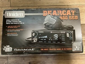 Uniden BEARCAT980 40-kanałowe radio cb SSB z 7-kolorowym wyświetlaczem cyfrowym - Zdjęcie 1 z 11