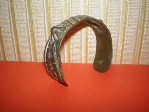 Altes echtes Bronze Kinder Armband mit Ornamenten aus dem 19. Jahrhundert, selten - Bild 1 von 12