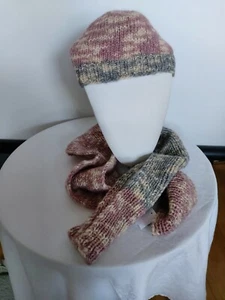 Mütze und Schal, handgestrickt, Alpaka, BW, Schurw, Lanalpaco SCHULANA - Bild 1 von 2