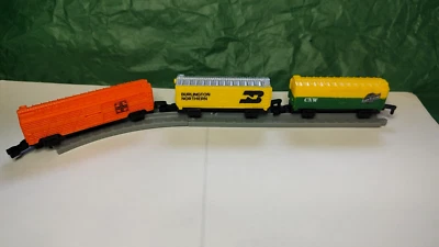 LOTE DE MICRO MÁQUINAS GALOOB 1989 DE COLECCIÓN NOROESTE FERROCARRIL SF Burlington CAJA VAGONES+ Foto 1 de 4