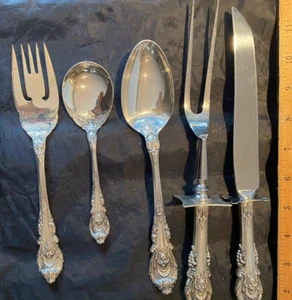 STERLING FLATWARE SIR CHRISTOPHER BY WALLACE BIDDING ON 5 SERVERS FOR 1 BID - Picture 1 of 2