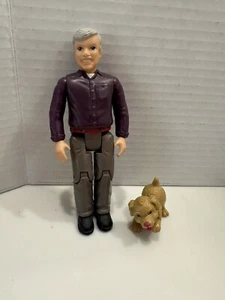Fisher Price liebevolle Familie Puppenhaus Großvater und Hund Puppe Figuren - Bild 1 von 9