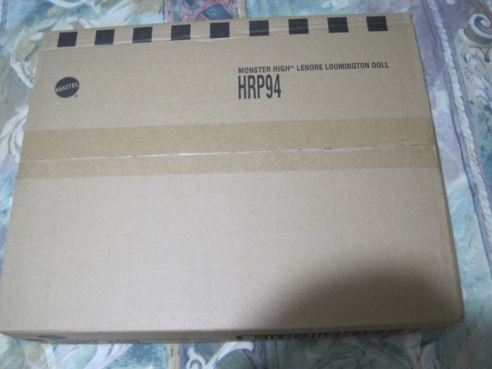 Monster High Designer Series Lenore Loomington Doll HRP94 Mattel HRP94-9993