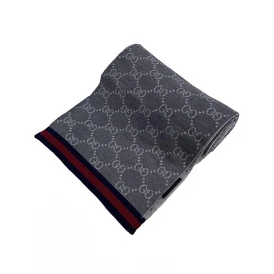 GUCCI Bufanda Lana Gris Estampado Completo Para Hombre Hecho en Italia Alta Calidad Usado  Foto 1 de 4