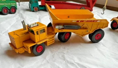 1960s Matchbox LESNEY KING SIZE 2 KW Dart Dump Truck K-2 Red Hubs - Image 1 of 4