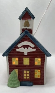 1991 Christmas Americana Porcelain 6.625" Lighted School House By Santa's Best - Picture 1 of 5