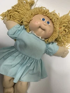 Cabbage Patch Doll / Collectible  1985 “Coleco” Yellow Hair Blue Eye Dimple - Picture 1 of 12