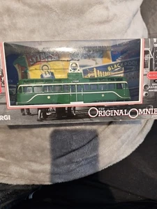 Corgi-Blackpool Brush Railcoach Tram-Original Livery-44005-1/76-BNIB-Ltd Edt - Picture 1 of 10