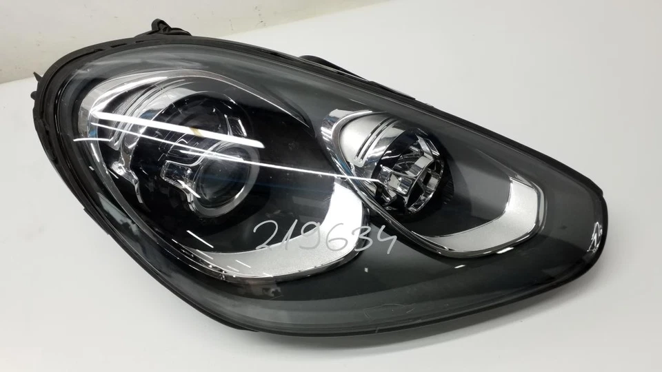 Porsche CAYENNE 2011-2017 Scheinwerfer Headlight 7P5941032CQ - Bild 1 von 4