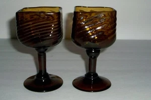 2 mundgeblasene Bernstein Twist quadratische Pontils Glaskelche - Bild 1 von 1