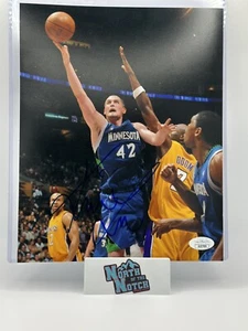 KEVIN LOVE SIGNED 8x10 PHOTO MINNESOTA TIMBERWOLVES NBA *JSA COA AUTO - Picture 1 of 1