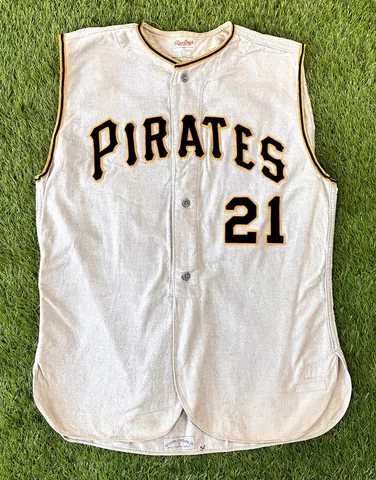 Vintage Flannel Roberto Clemente Pittsburgh Pirates Rawlings MLB Baseball Jersey Cover