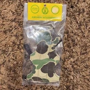 Martin Archery Camo Armguard With Snaps Protector Leather Adjustable - Picture 1 of 2