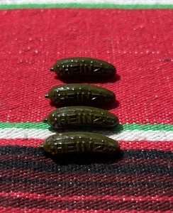 4 MINI WORLDS FAIR HEINZ PICKLE Vintage HAT PIN LAPEL CHARM  Pinback Lot Promo - Picture 1 of 2