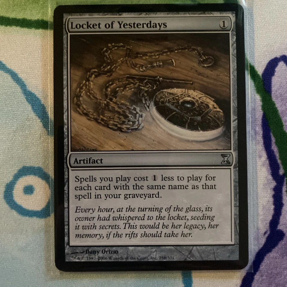 Locket of Yesterdays Time Spiral Regular - Image 1 of 1