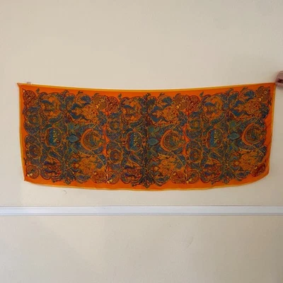 Hermès "La Charmante aux Animaux" Bufanda 100% Seda Rectangular 27" x 78" Foto 1 de 4