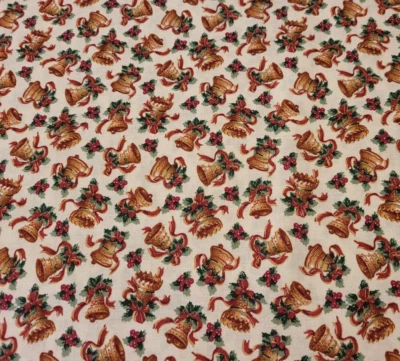 Campanas y acebo de Navidad por The Kesslers Concord beige Foto 1 de 3