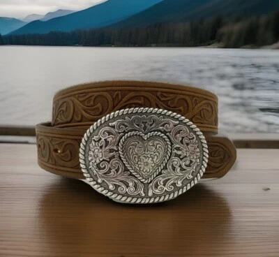 Justin ремень сердце пряжка кожи размер 24 сделано в США 🇺🇸 список $36 - Изображение 1 из 4